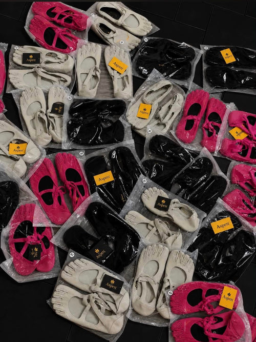 Finger shoes by Aspen